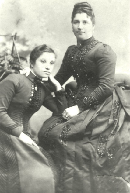 Annie Goodman and Annie Goodman nee Lowe
